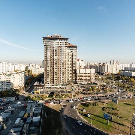 Роскошная 3к квартира 135м2 на набережной. Минская Київ Екстер'єр фото